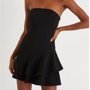 Lulu’s black Mini Dress Sultry Intentions size small. NWT